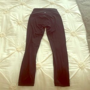 Lululemon Size 4 Black Align 28” Leggings